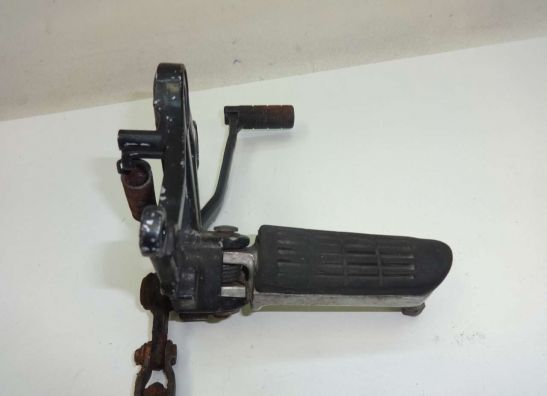 Fussrastetrager vorne rechts Honda CBR 1000 F