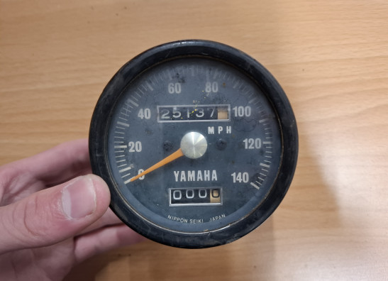 Teller Yamaha TX 650