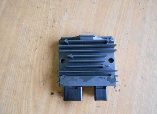 Spanningsregelaar Honda CBR 600 F