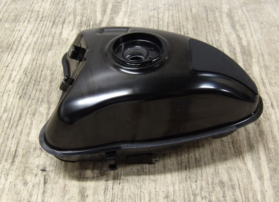 Benzintank Triumph Trident 660