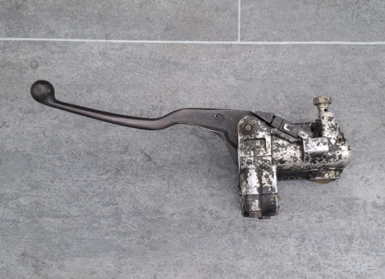 Front brake master cylinder  Kawasaki GPZ 550