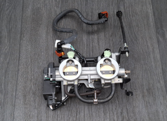 Throttle body Kawasaki Ninja 650