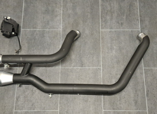 Uitlaat Harley Davidson FLSTF Fat Boy Lo