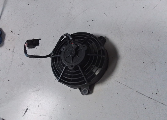 Ventilator Aprilia Shiver 750