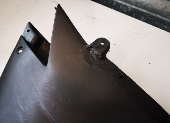 Rechter luchtbuis Aprilia RST 1000 Futura