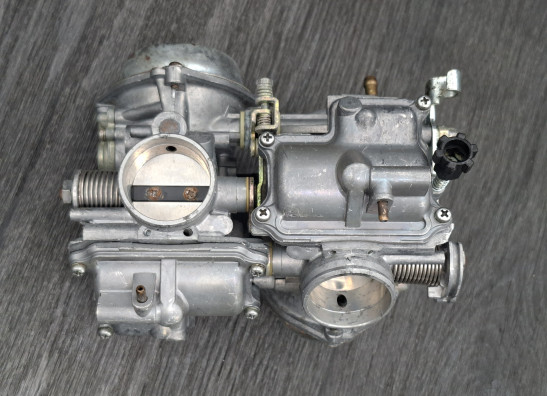 Carburetor assy Honda VT 1100