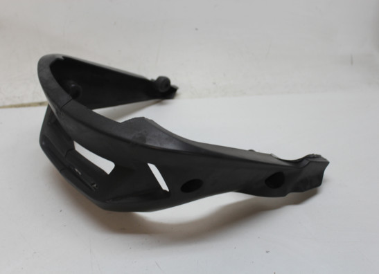 Cowl under Moto Guzzi 1200 sport