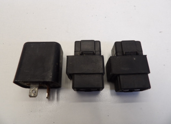 Relay Suzuki GSX 400 X Impulse