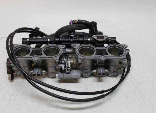Gasklephuis Honda CB 1000 R