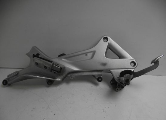 Fussrastetrager vorne rechts Honda ST 1300 Pan European