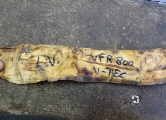 Remklauw rechts voor Honda VFR 800 I