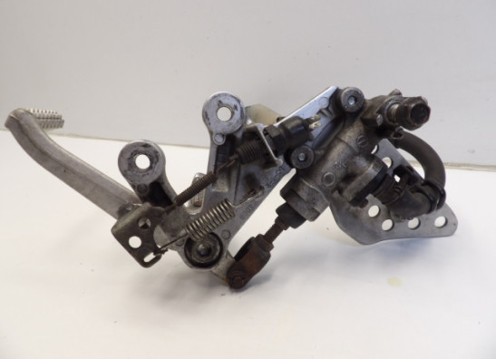 Main step holder right Suzuki GSX R 1000