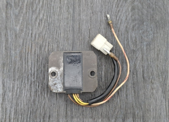 Spanningsregelaar Kawasaki KZ 650