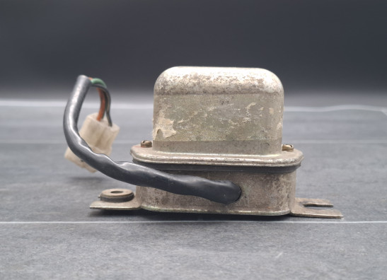 Regler Gleichrichter Suzuki GT 550