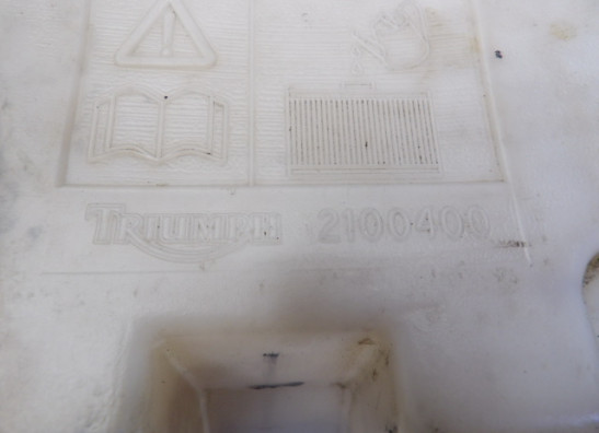 Kuhlflussigkeitsbehälter Triumph Trophy 900