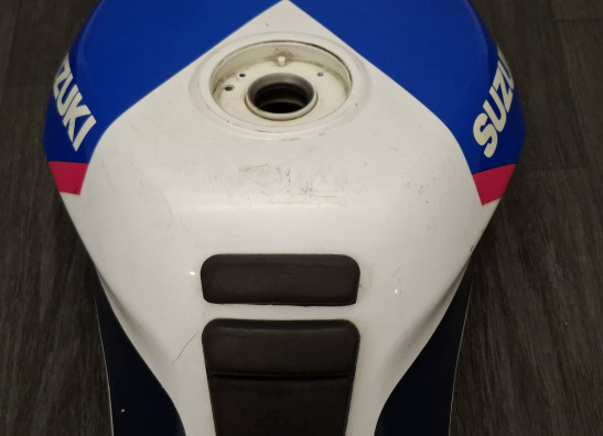 Tank Suzuki GSX R 750