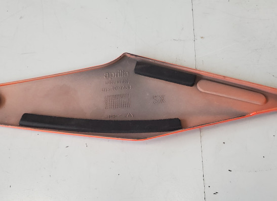 Seitenverkleidung links klein Aprilia Tuono 1000