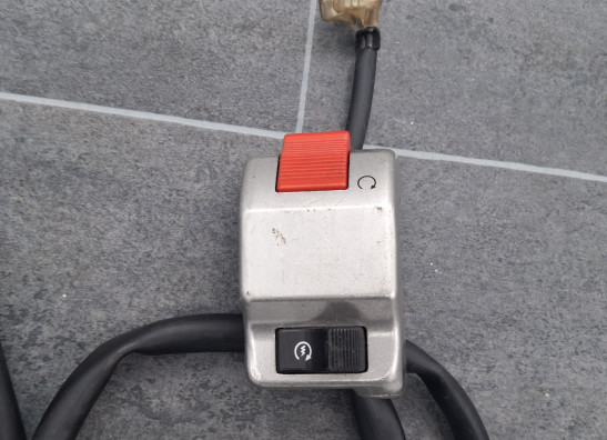 Handlebar switch assy right Suzuki VL 1500 Intruder