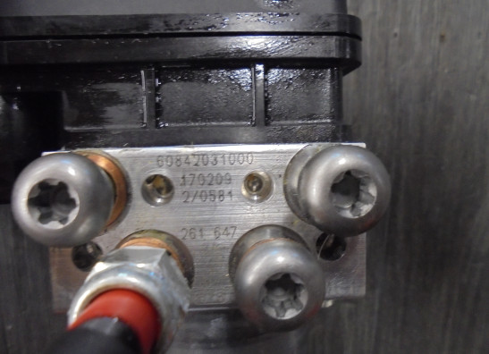 ABS pomp KTM 1090 Adventure