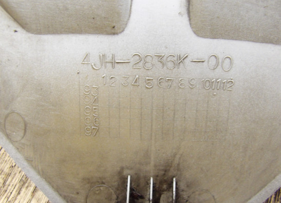 Cowl under Yamaha FZR 600