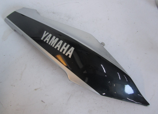 Rechter achterkant Yamaha FZR 1000