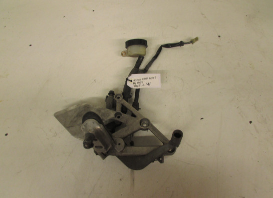 Fussrastetrager vorne rechts Honda CBR 600 F