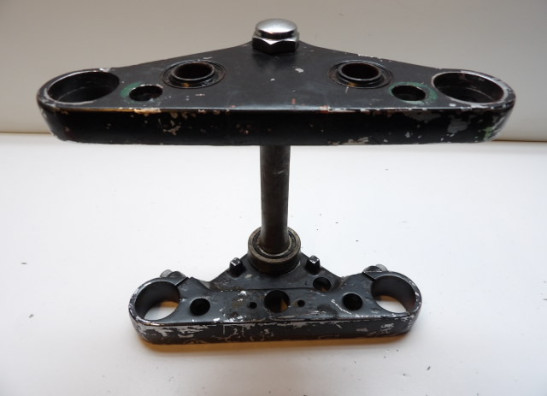Steering stem + top bridge Suzuki VS 1400 Intruder