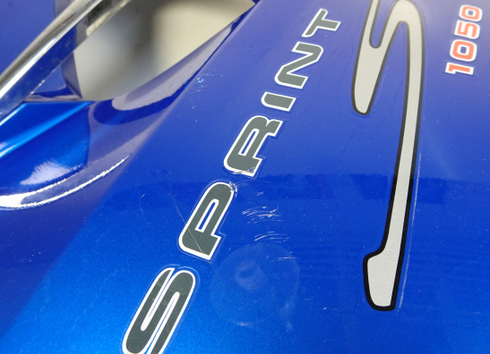 Rechter zijkuip Triumph Sprint ST 1050
