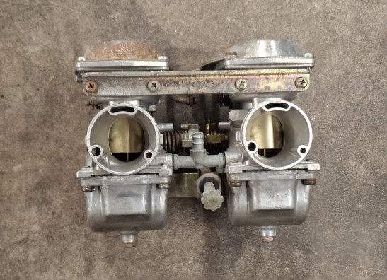 Carburetor assy Suzuki GS 400 E
