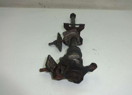 Rear axle Kawasaki GPZ 500