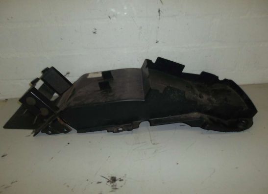 Accubak Suzuki RF 600