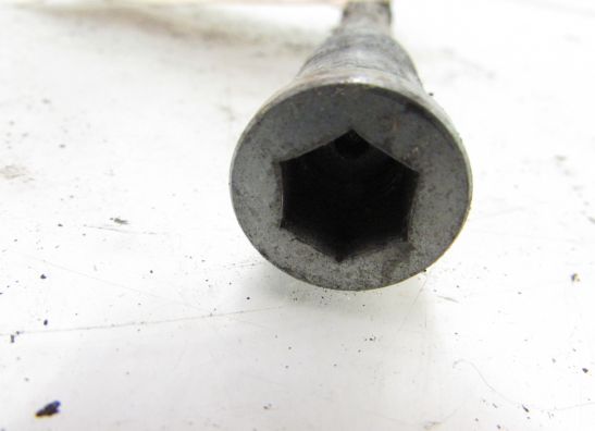 Axle front Kawasaki GPZ 600