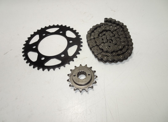 Ketting en tandwielset Ducati monster 900 1993-1999