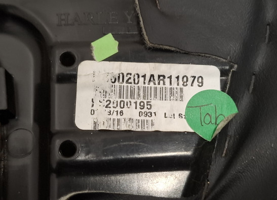 Zadel Harley Davidson XL883N Iron 883