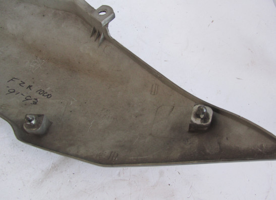 Cowl left rear Yamaha FZR 1000