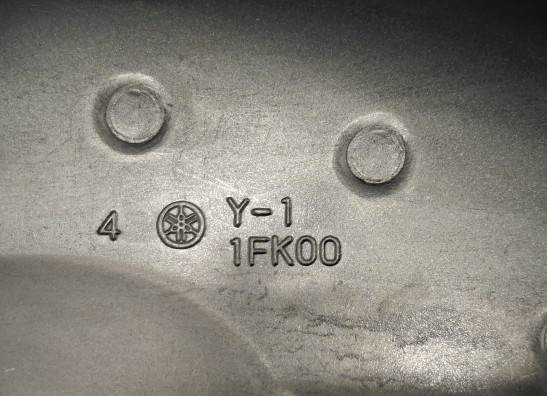 Air intake right Yamaha V max