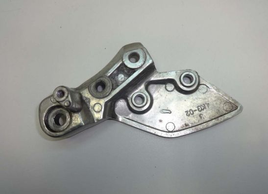 Main step holder right Yamaha XJR 1300