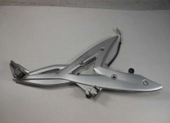 Main step holder right Kawasaki ER 6