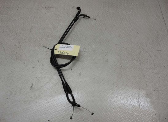 Throttle cable Suzuki Burgman 650