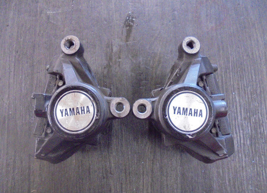 Bremssattel Bremszangen vorne Yamaha YX 600 Radian