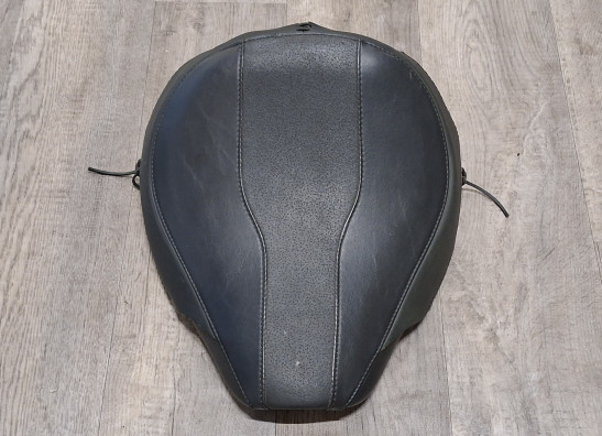 Zadel Harley Davidson FLSTN Deluxe