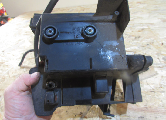 Accubak Honda VF 750 C Magna