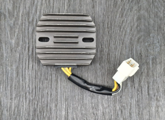 Regulator rectifier  Yamaha YZF 600 Thundercat