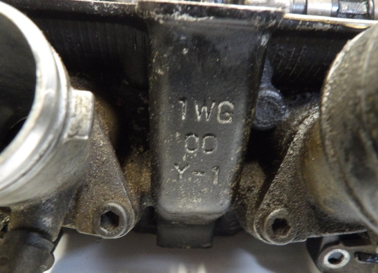 Cilinderkop Yamaha FZR 400