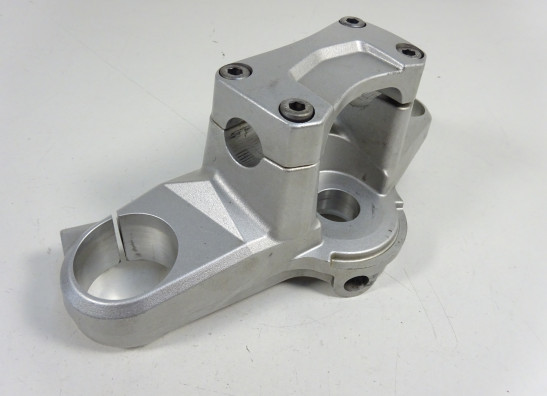Fork top bridge Suzuki GSR 600