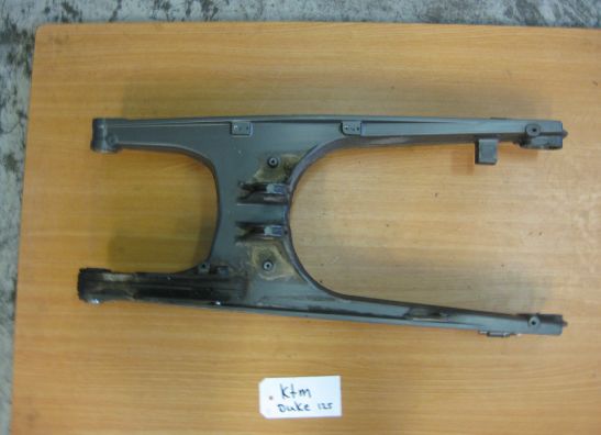 Achterbrug KTM 125 Duke