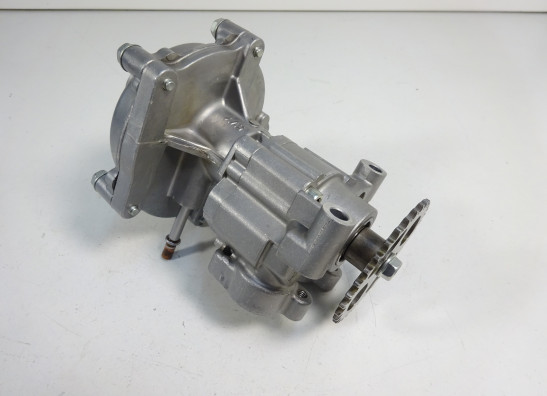 Water pump Yamaha FZ1