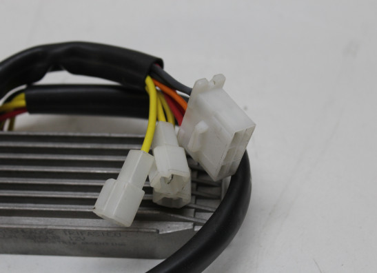 Regulator rectifier  Suzuki VS 800 Intruder