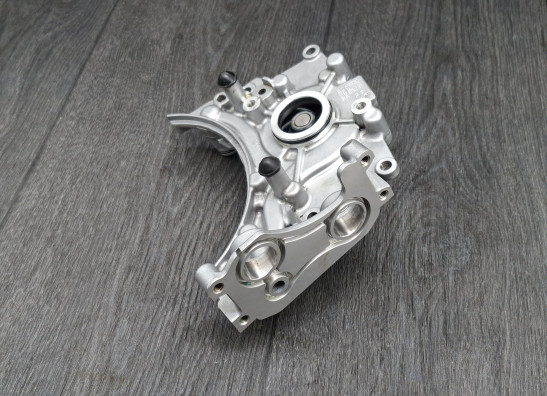 Water pump BMW R 1300 GS