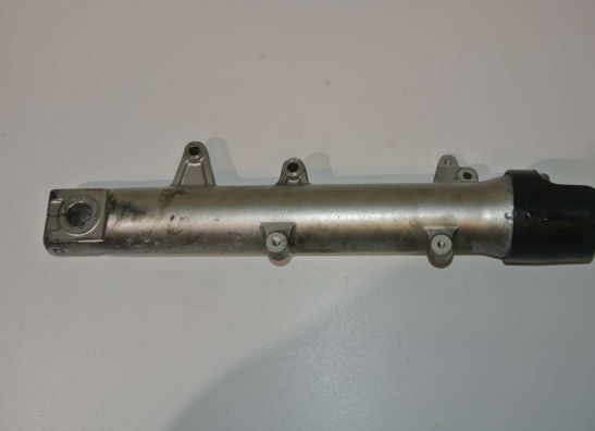 Fork pipe outside Honda VFR 800 I